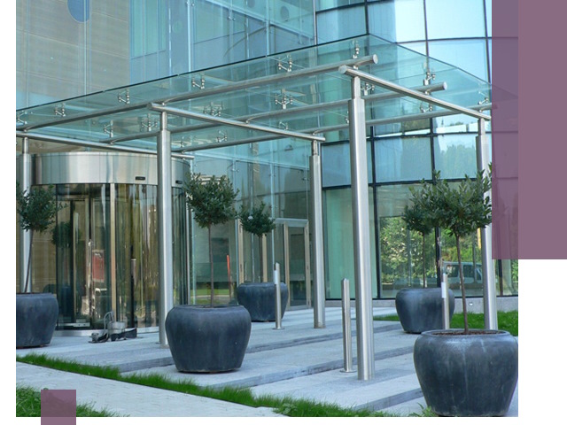 Навесы из стекла на заказ в Бугуруслане — монтаж и установка