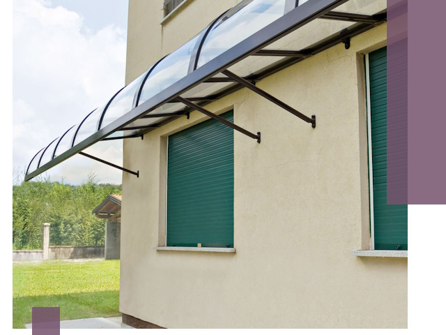 Козырьки над окнами в Бугуруслане — изготовление и монтаж по выгоде